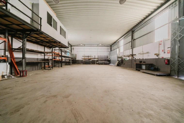 Armazém para Venda em Agualva e Mira-Sintra Foto 2