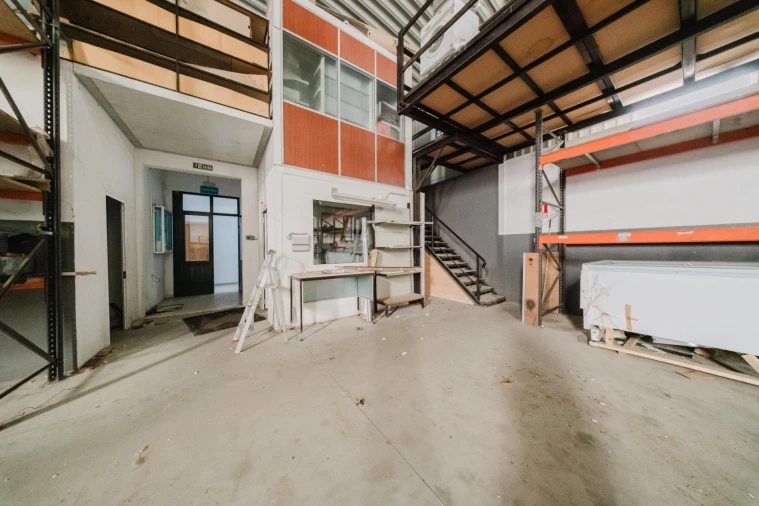 Armazém para Venda em Agualva e Mira-Sintra Foto 4