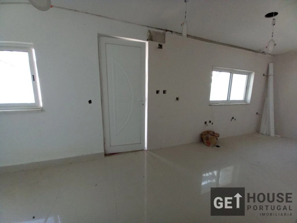Moradia T5 para Venda em Amora Foto 25
