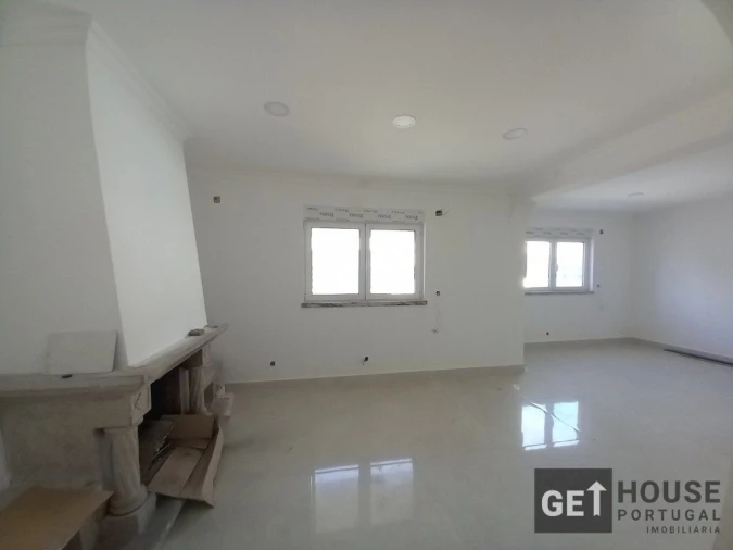 Moradia T5 para Venda em Amora Foto 43