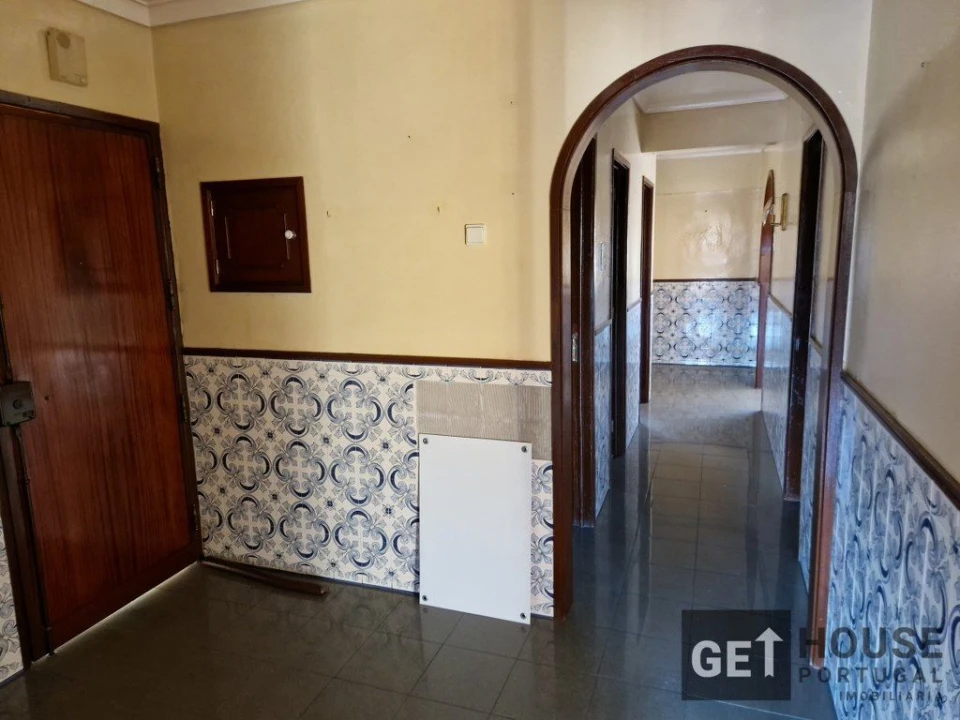 Apartamento T3 para Venda em Pontinha e Famões Foto 29