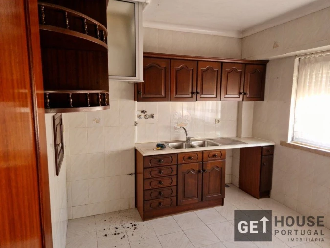 Apartamento T3 para Venda em Pontinha e Famões Foto 14