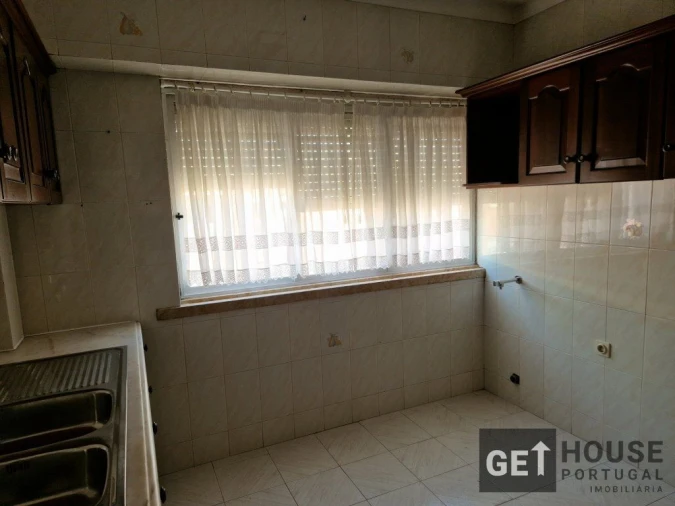 Apartamento T3 para Venda em Pontinha e Famões Foto 23