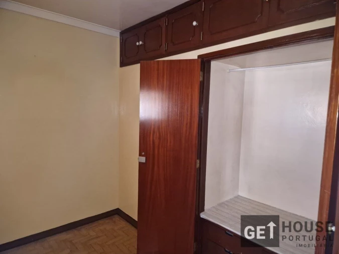 Apartamento T3 para Venda em Pontinha e Famões Foto 7