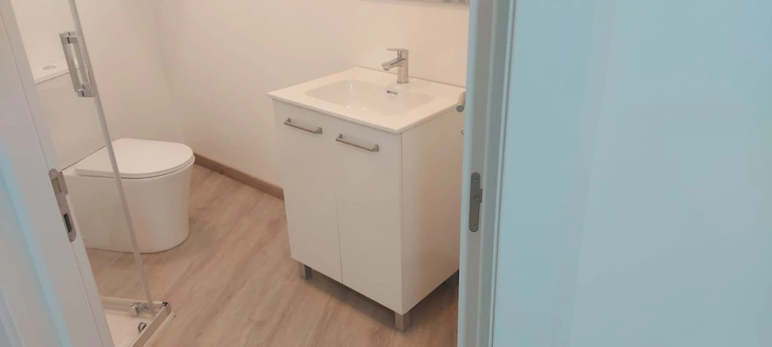 Apartamento T1 para Venda em Almada, Cova da Piedade, Pragal e Cacilhas Foto 16