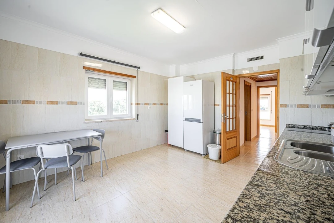 Apartamento T2 para Venda em Barreiro e Lavradio Foto 7