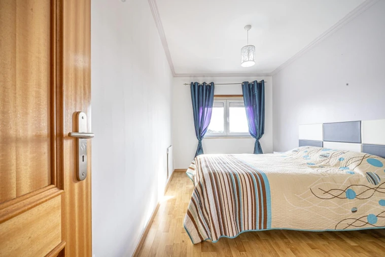 Apartamento T2 para Venda em Barreiro e Lavradio Foto 6