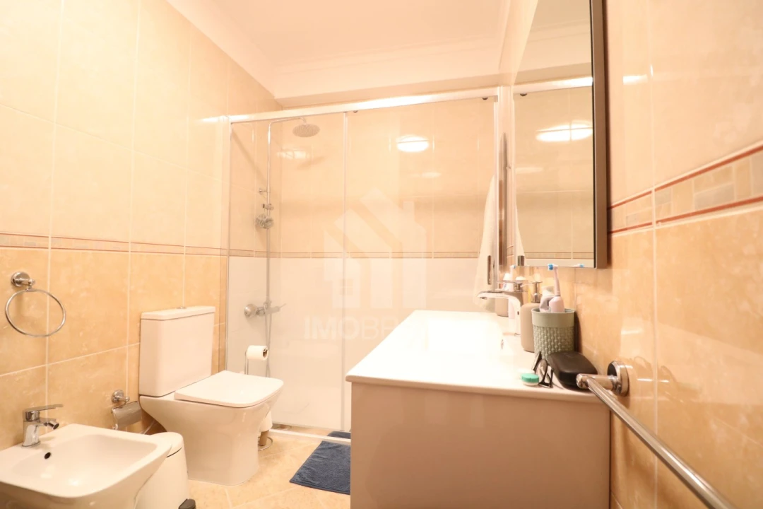 Apartamento T1 para Venda em Nogueira, Fraião e Lamaçães Foto 9