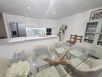 Moradia T3 para Venda em Ajuda