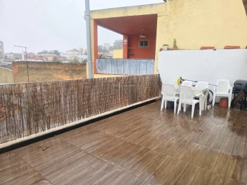 Moradia T3 para Venda em Ajuda