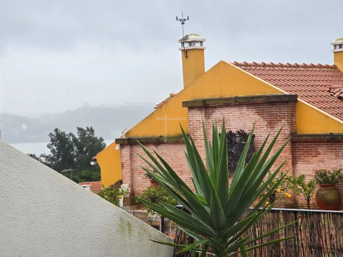 Moradia T3 para Venda em Ajuda Foto 44