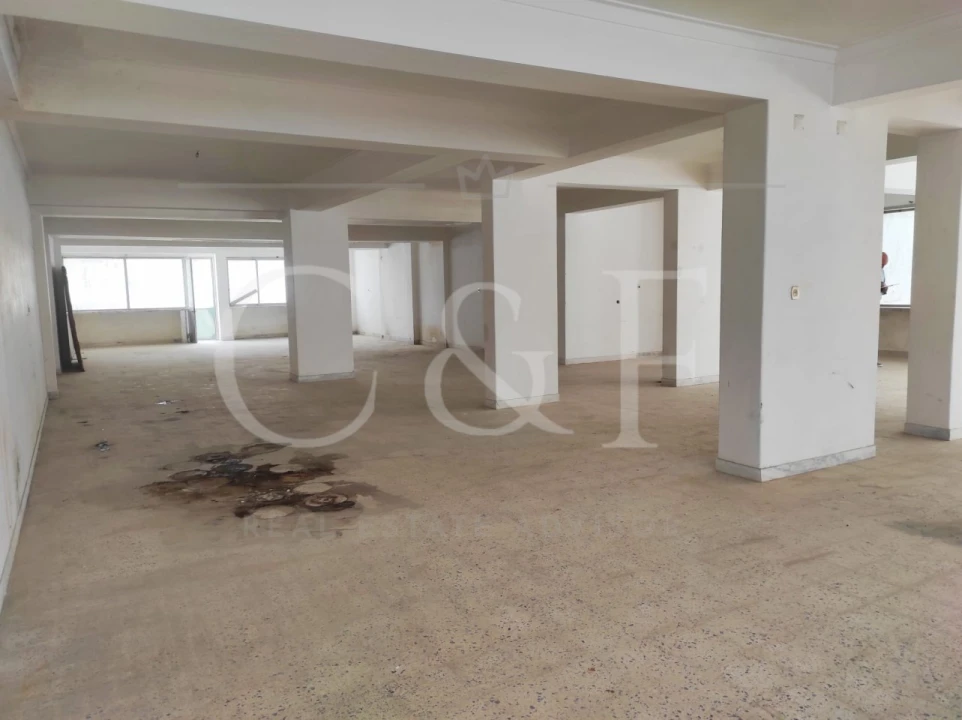 Loja para Arrendamento em Agualva e Mira-Sintra Foto 8