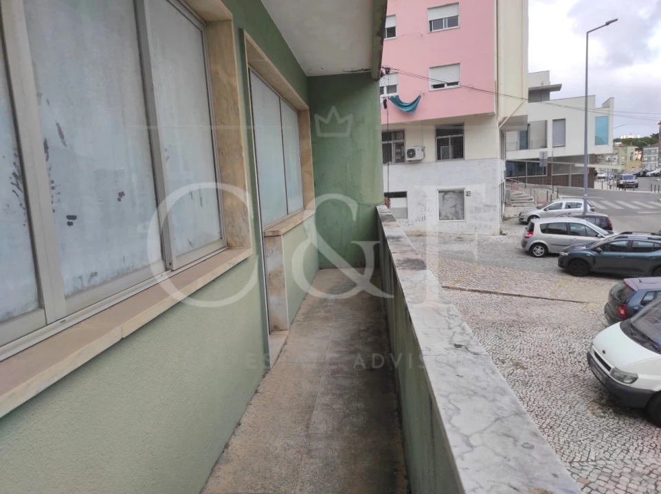 Loja para Arrendamento em Agualva e Mira-Sintra Foto 10