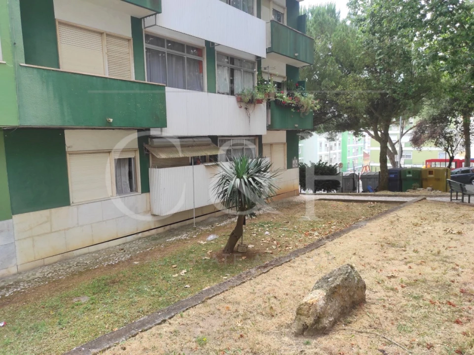 Loja para Arrendamento em Agualva e Mira-Sintra Foto 12