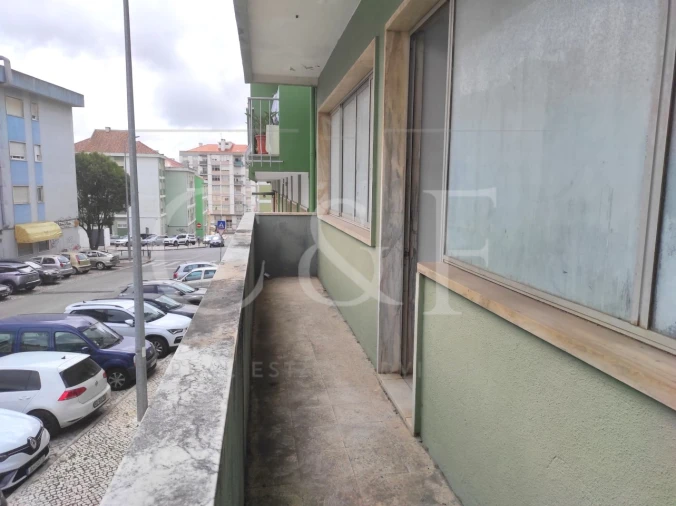 Loja para Arrendamento em Agualva e Mira-Sintra Foto 11