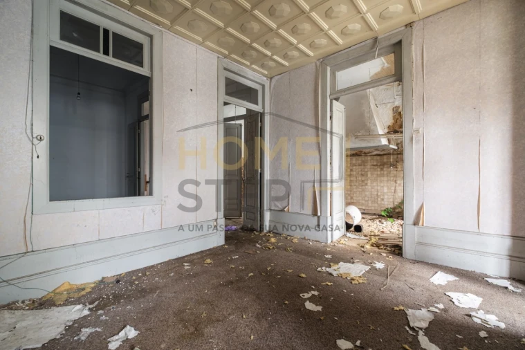 Prédio para Venda em Espinho Foto 4