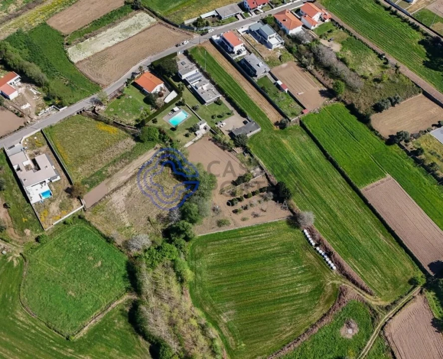 Moradia T4 para Venda em Gemeses Foto 23