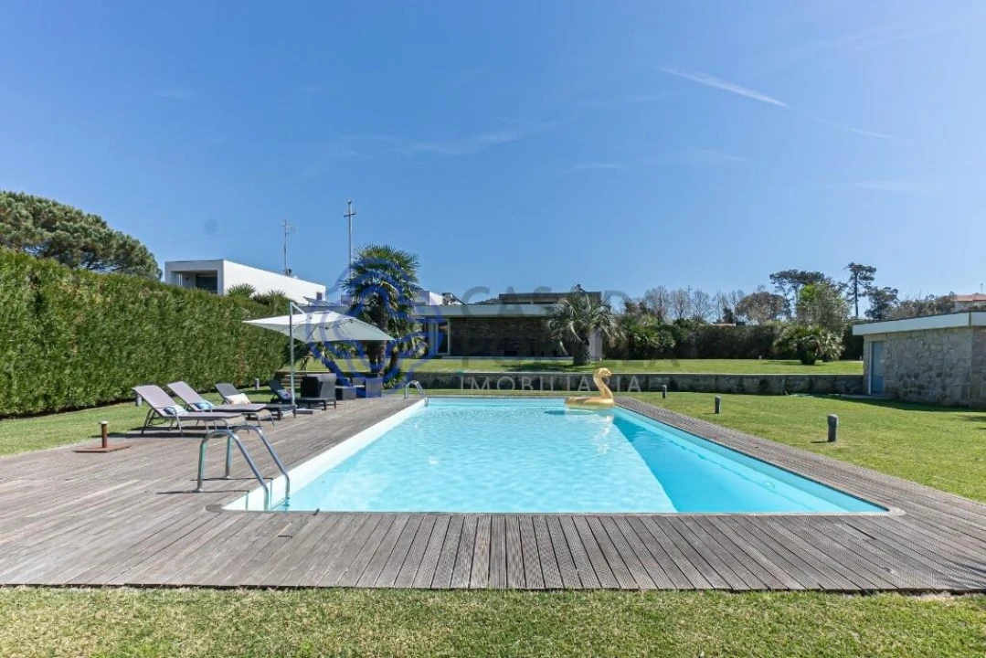 Moradia T4 para Venda em Gemeses Foto 72