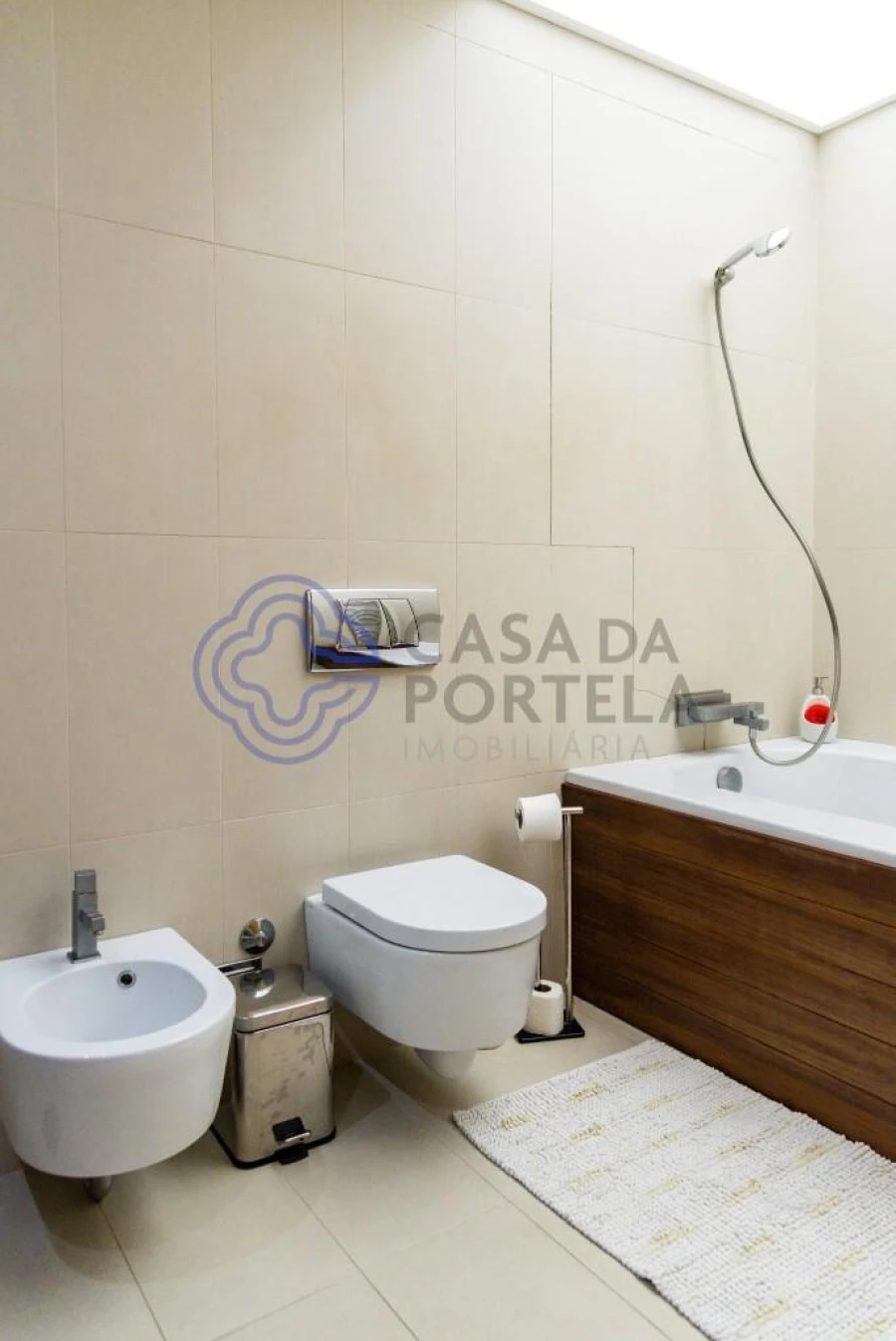 Moradia T4 para Venda em Gemeses Foto 43