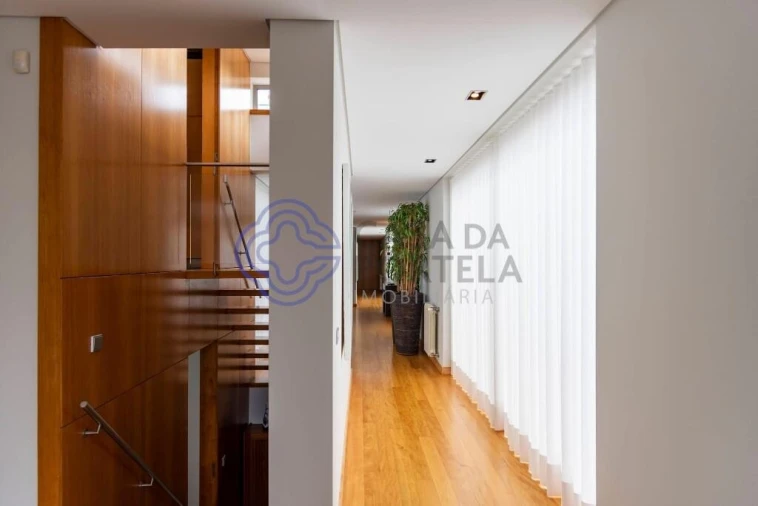 Moradia T4 para Venda em Gemeses Foto 55