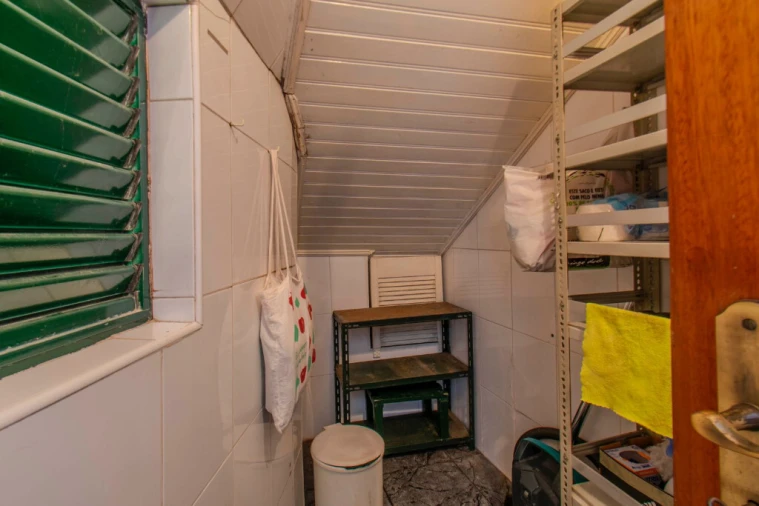 Moradia T4 para Venda em Madalena Foto 20