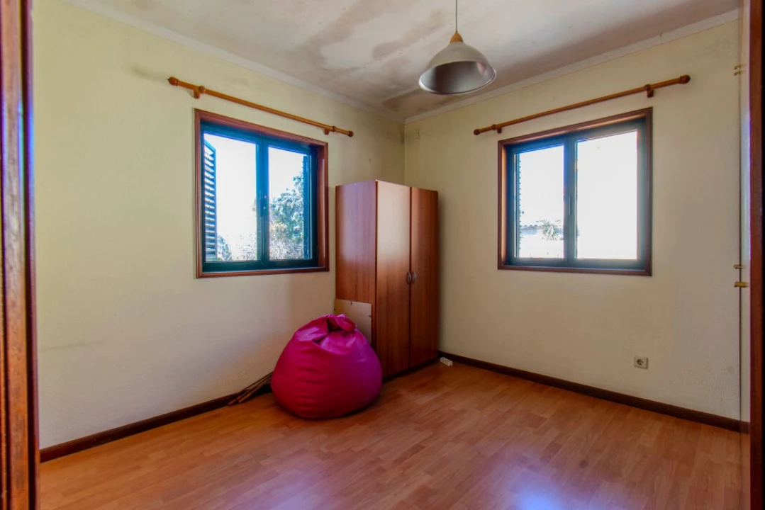 Moradia T4 para Venda em Madalena Foto 37