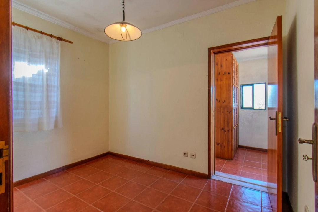 Moradia T4 para Venda em Madalena Foto 26