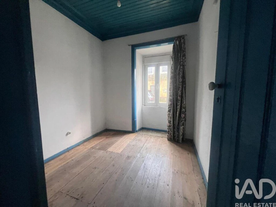 Moradia para Venda em Alvorninha Foto 9