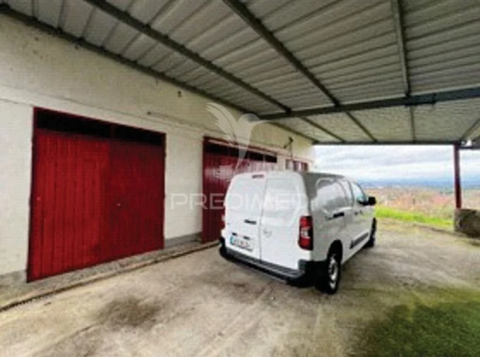 Quinta T9 para Venda em Barbeita Foto 17