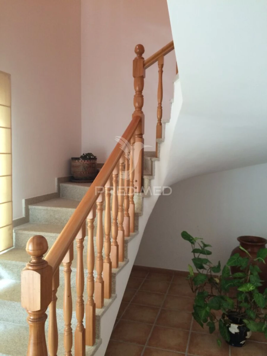 Quinta T9 para Venda em Barbeita Foto 4