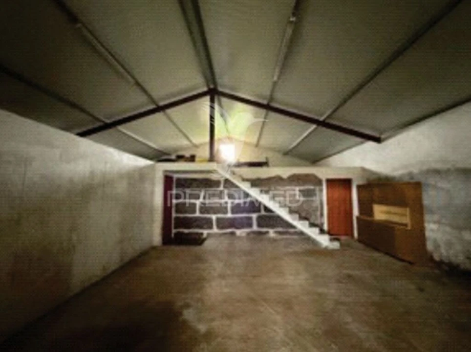 Quinta T9 para Venda em Barbeita Foto 19