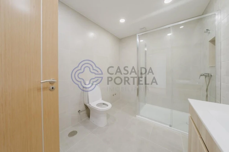 Moradia T3 para Venda em Lourinhã e Atalaia Foto 26