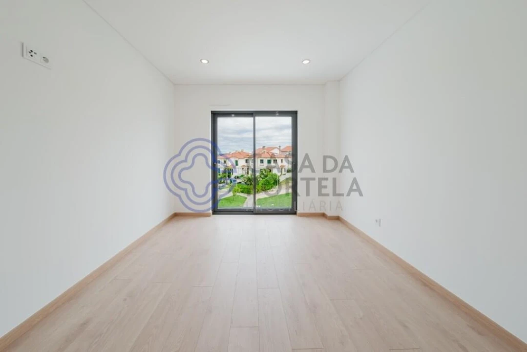 Moradia T3 para Venda em Lourinhã e Atalaia Foto 14