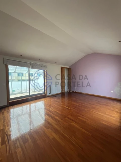 Moradia T3 para Venda em Canidelo