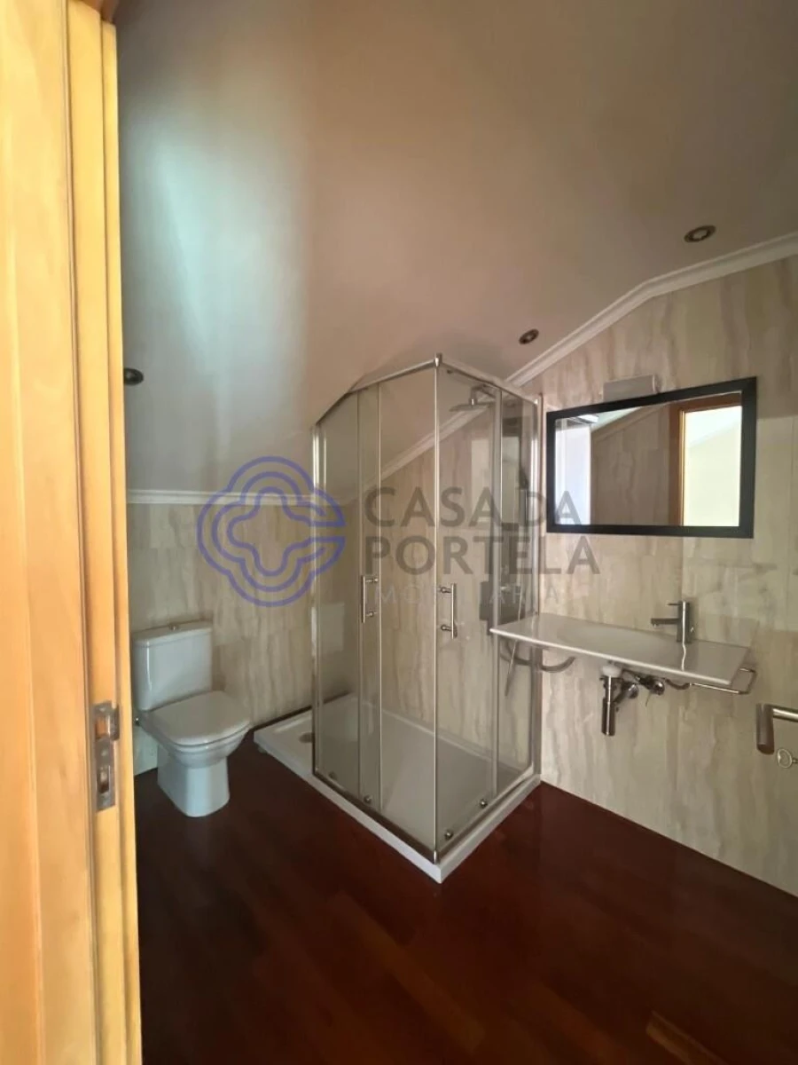 Moradia T3 para Venda em Canidelo Foto 102