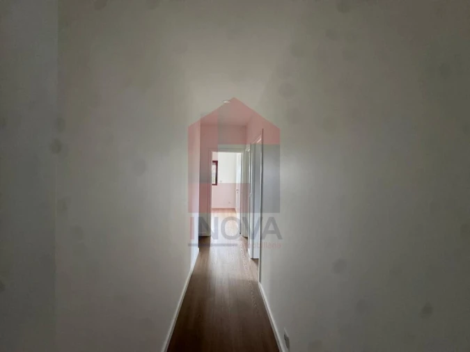 Moradia T3 para Venda em Lanhas Foto 14