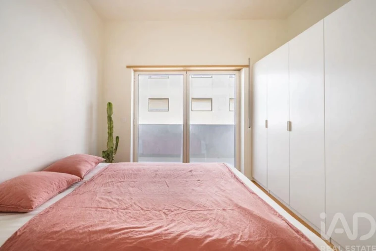 Apartamento T1 para Venda em Costa da Caparica Foto 11