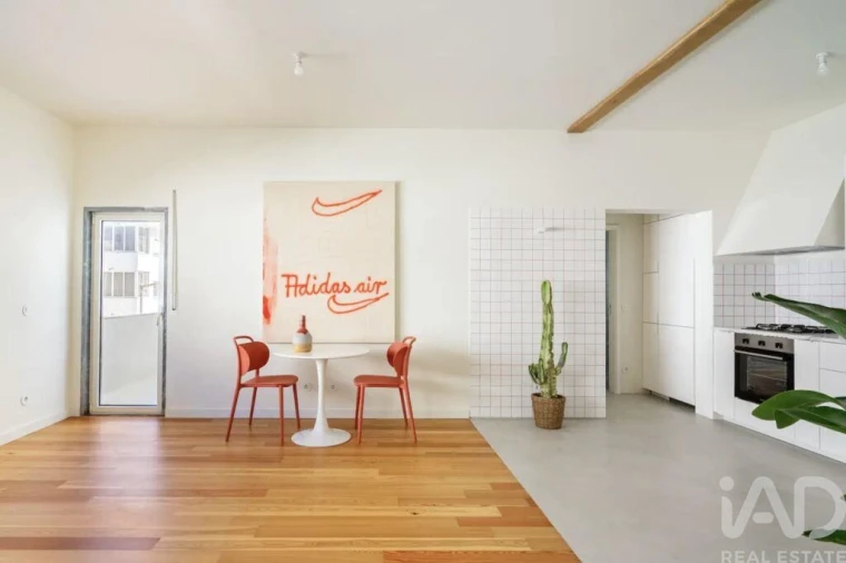 Apartamento T1 para Venda em Costa da Caparica Foto 4