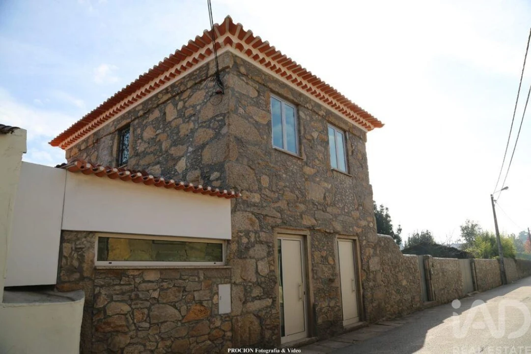 Quinta T3 para Venda em Vila de Cucujães Foto 9