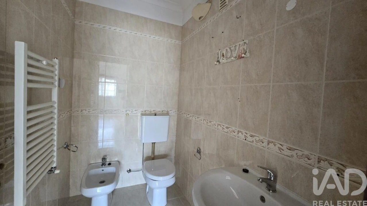 Apartamento T3 para Venda em Cadaval e Pêro Moniz Foto 7