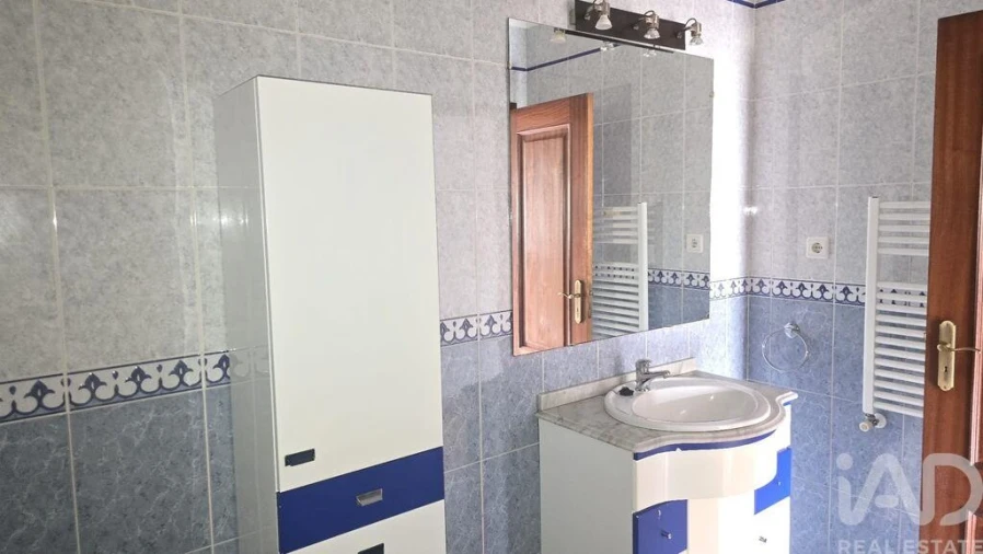 Apartamento T3 para Venda em Cadaval e Pêro Moniz Foto 8