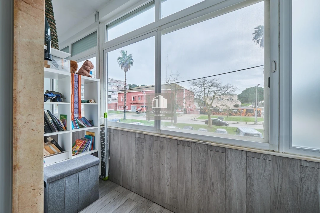 Apartamento T2 para Venda em Caparica e Trafaria Foto 14