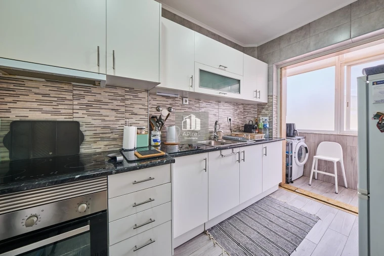 Apartamento T2 para Venda em Caparica e Trafaria Foto 8