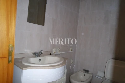 Apartamento T2 para Venda em São Vitor (Braga)