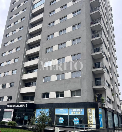Apartamento T2 para Venda em São Vitor (Braga)