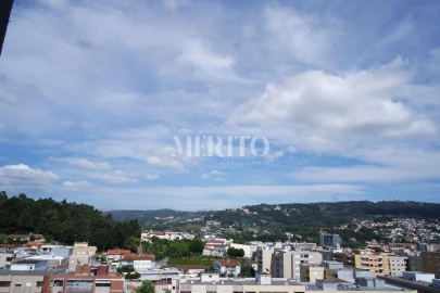 Apartamento T2 para Venda em São Vitor (Braga)