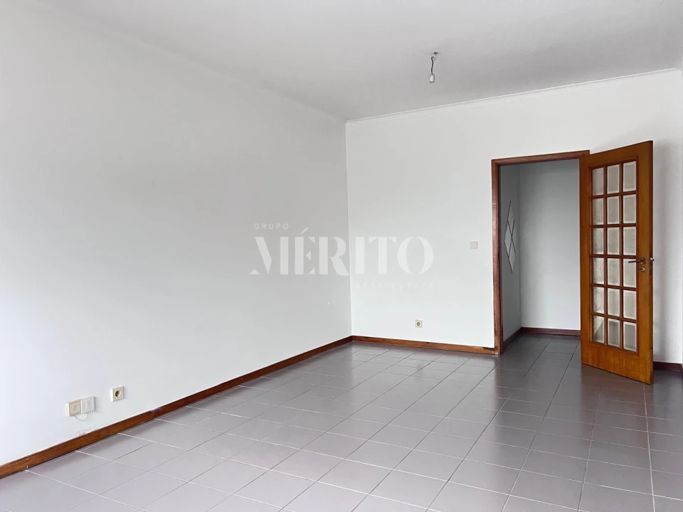 Apartamento T2 para Venda em São Vitor (Braga) Foto 4