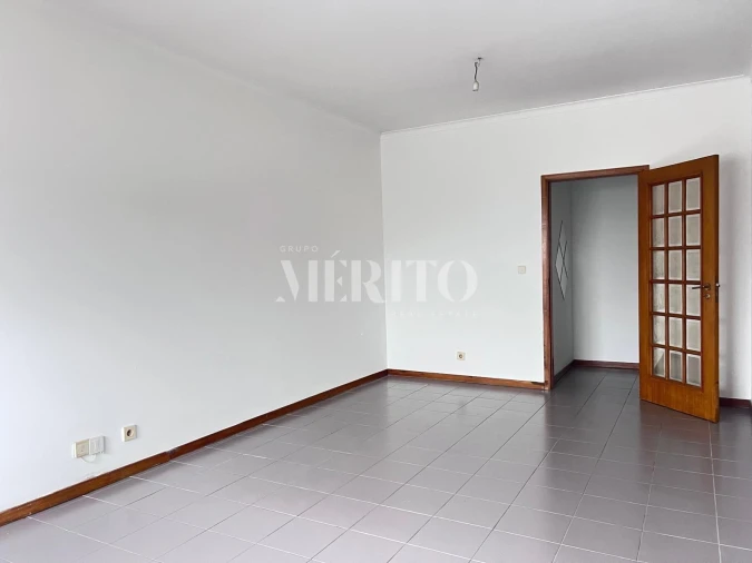 Apartamento T2 para Venda em São Vitor (Braga) Foto 4