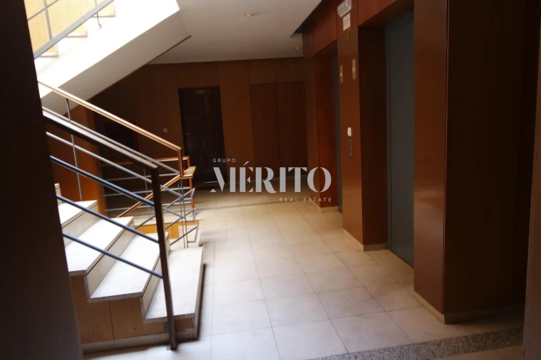 Apartamento T2 para Venda em São Vitor (Braga) Foto 16