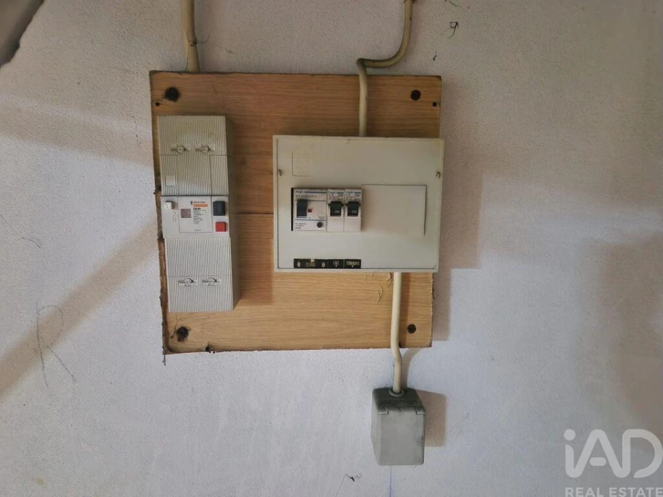 Garagem para Venda em Subportela, Deocriste e Portela Susã Foto 5